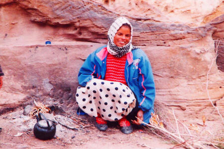 025.petra.abitanti.jpg (249839 byte)