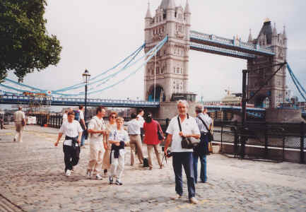 001.ponte di londra.jpg (221187 byte)